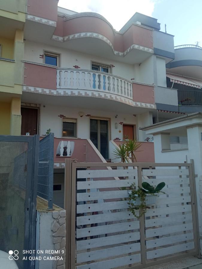 Carone Home Mola di Bari Exterior photo